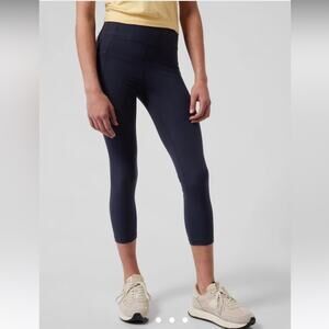 NWT Athleta Girl High Rise Stash Your Treasures Capri Tight Black